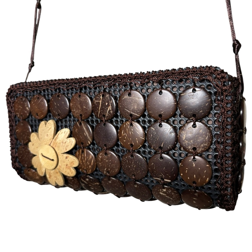 Vintage Coconut Shell Crossbody Bag Boho Island Handmade Purse - Picture 5 of 9